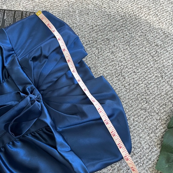 NWT Blue Strapless Formal Dress Size 8 - Picture 12 of 15